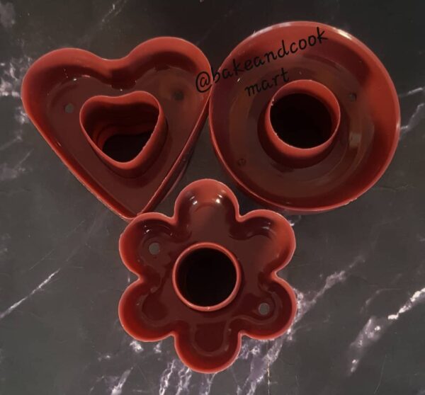 Doughnut cutter brown