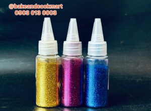 678e891a-151b-4283-bddd-843a803ca0dd Medium glitter dust