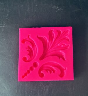 IMG_1023 Roll leaf mold 2