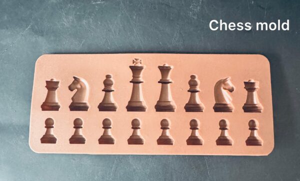 Chess mold