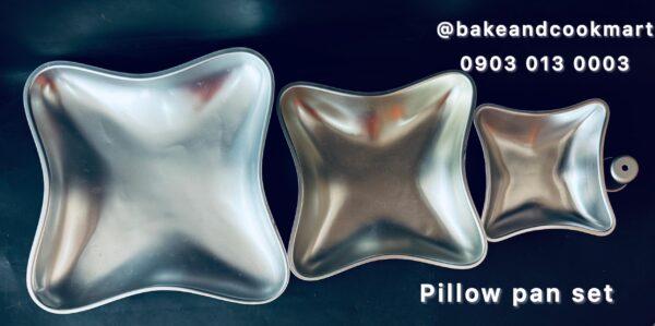 Pillow pan set