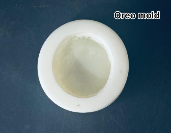 Oreo mold