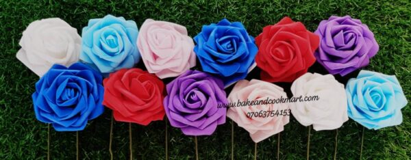 0f74ad11-42d3-4729-be7f-68b4aff218d5 Foam rose flower
