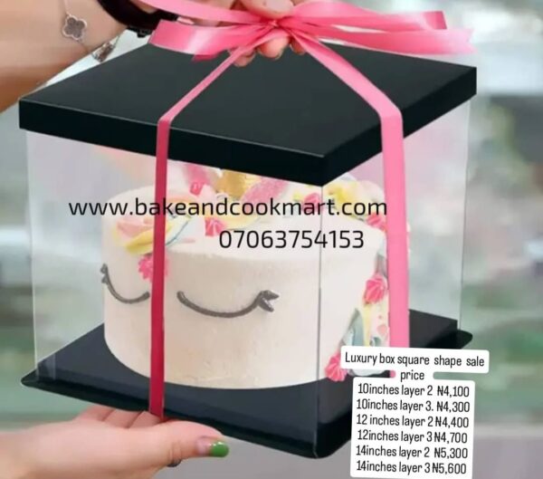 f0a96474-7af4-4113-9dd4-2a5f625fe94a Square luxury box