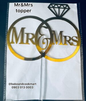 984da0c6-3bfa-4aa4-b085-1e960ef749f7 Mr & Mrs Gold topper